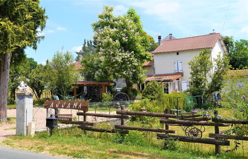 Ajjana Chambres D'Hotes Saint-Saud-Lacoussière Εξωτερικό φωτογραφία